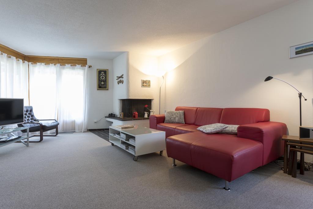 Apartment Haus Arnika Obersaxen Esterno foto