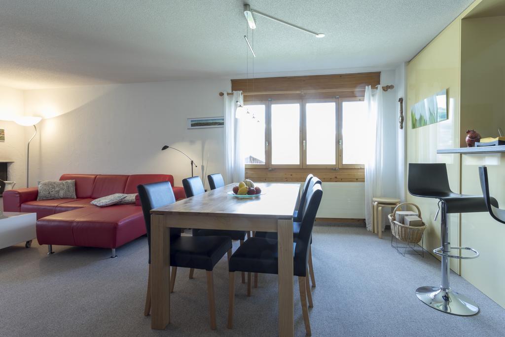 Apartment Haus Arnika Obersaxen Esterno foto