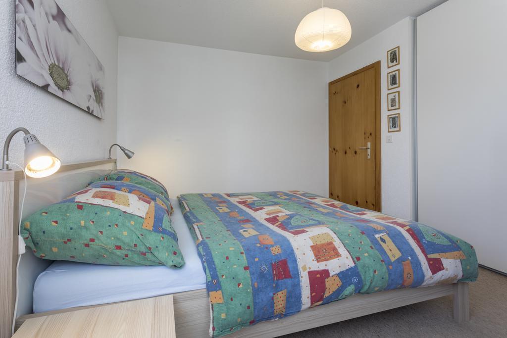 Apartment Haus Arnika Obersaxen Esterno foto