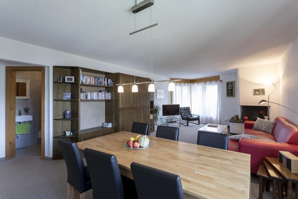 Apartment Haus Arnika Obersaxen Esterno foto